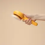 Pet Comb To Remove Floating Hair - Image 3